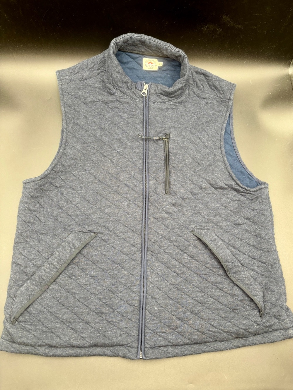 Faherty Men's Epic Quilted Fleece Vest Navy Melange XL MOF2208 Great Condition